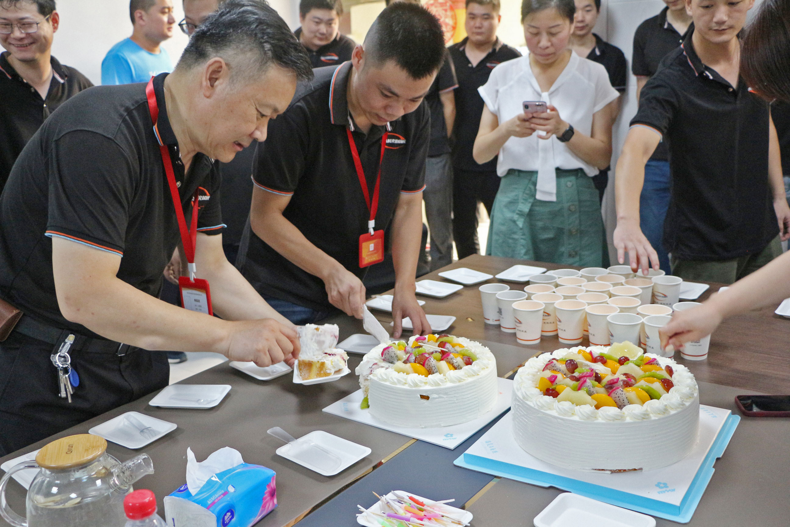 共庆生日丨双成激光7月集体生日会  (图2)